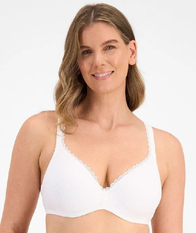 Berlei Barely There Lace Bra - White